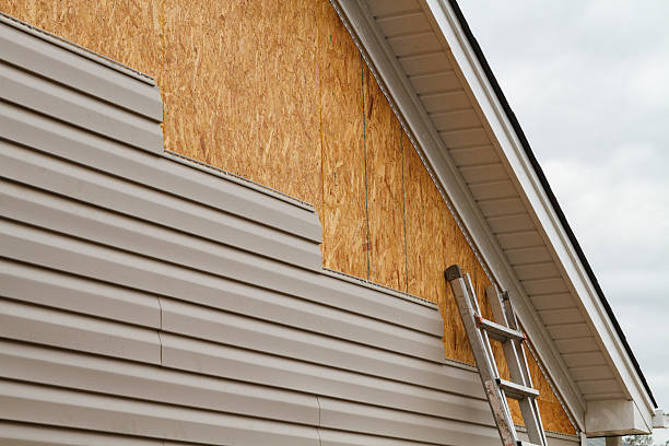 24/7 Emergency Storm Damage Siding Repair experts in California, PA